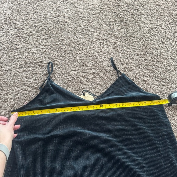 Halogen Black Outfit Set Velvet Cami Faux Leather Shorts High Rise Size L Large - Picture 10 of 16